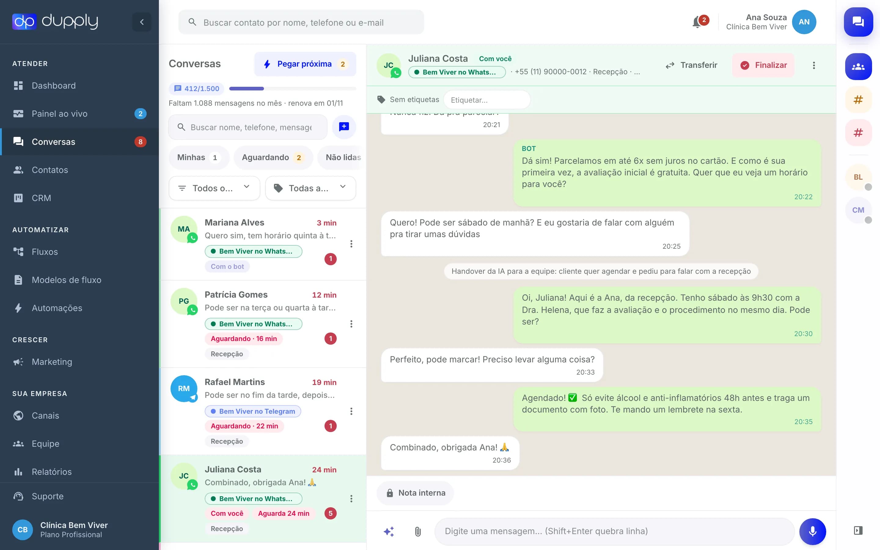 Caixa de entrada do Atende com a lista de conversas e uma conversa aberta
